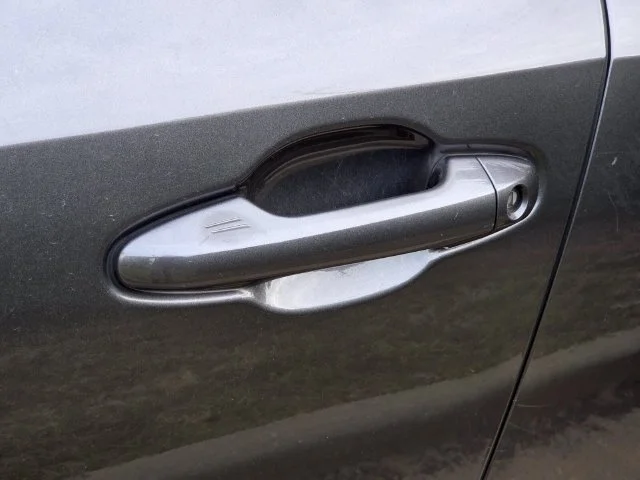 Used 2019 Gray Toyota XLE image 12
