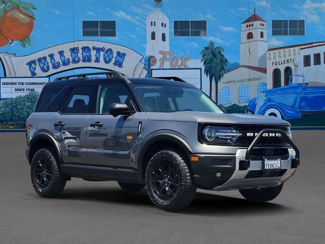 Used 2025 Carbonized Gray Metallic Ford Badlands image 1