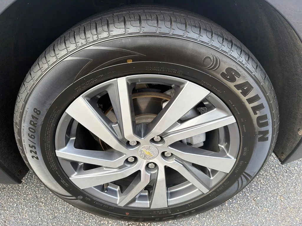 Used 2022 Gray Chevrolet LT image 12