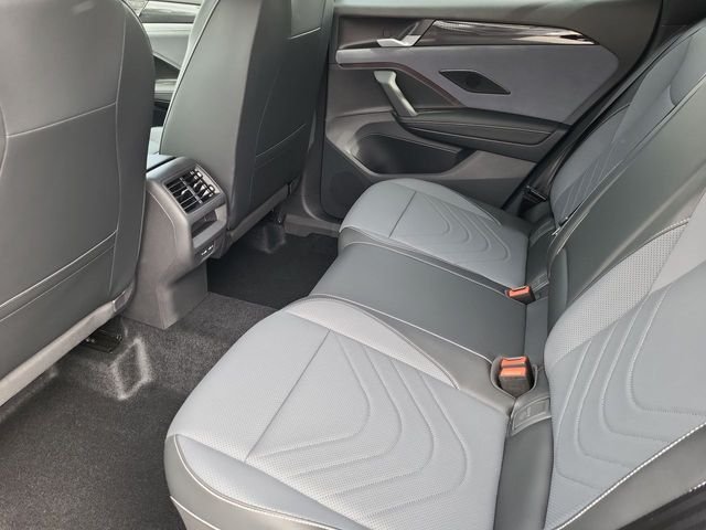 New 2026  Volkswagen 2.0T SE R-Line Black image 13
