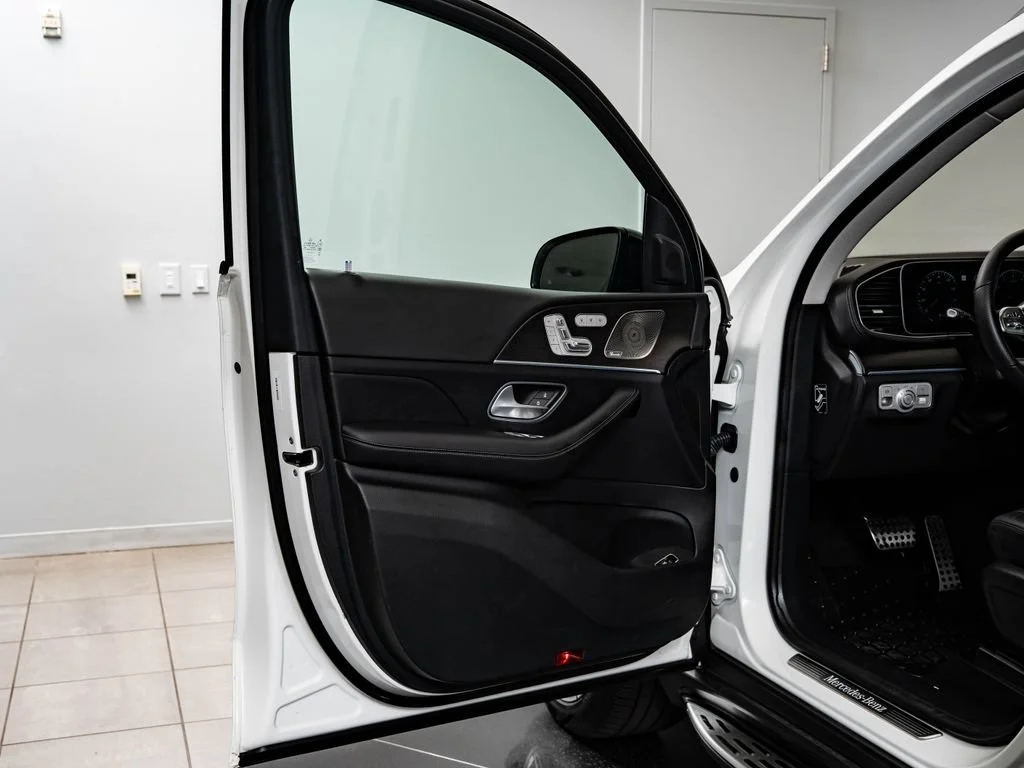 Certified Used 2023 Polar White Mercedes-Benz GLS 580 image 29