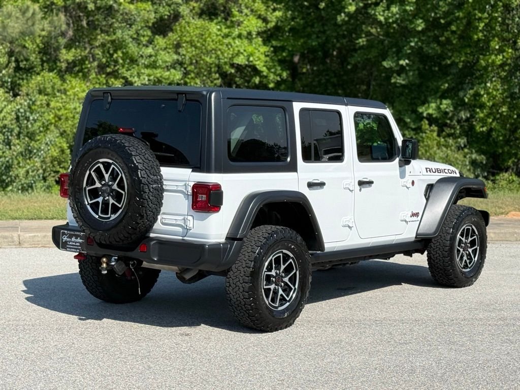 Used 2024 White Jeep Rubicon image 13