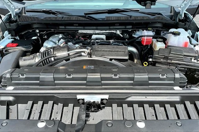 New 2026 Glacier White Tricoat GMC Denali Ultimate image 12