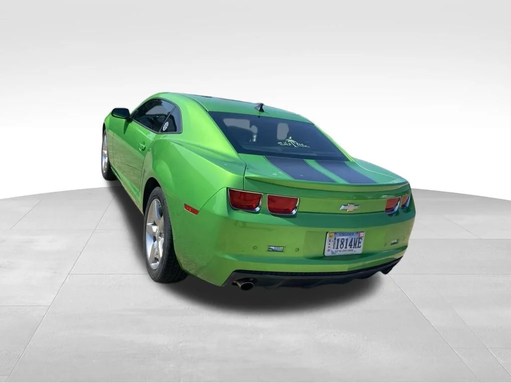 Used 2010 Green Chevrolet 1LT image 18
