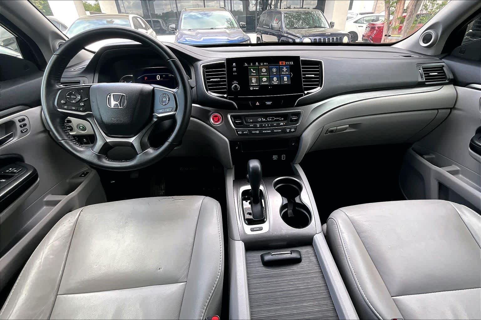 Used 2019 Obsidian Blue Pearl Honda EX-L image 28