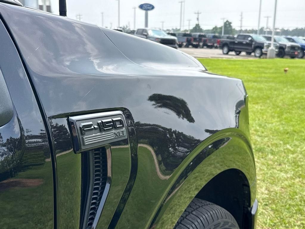 New 2026 Agate Black Metallic Ford XLT image 71