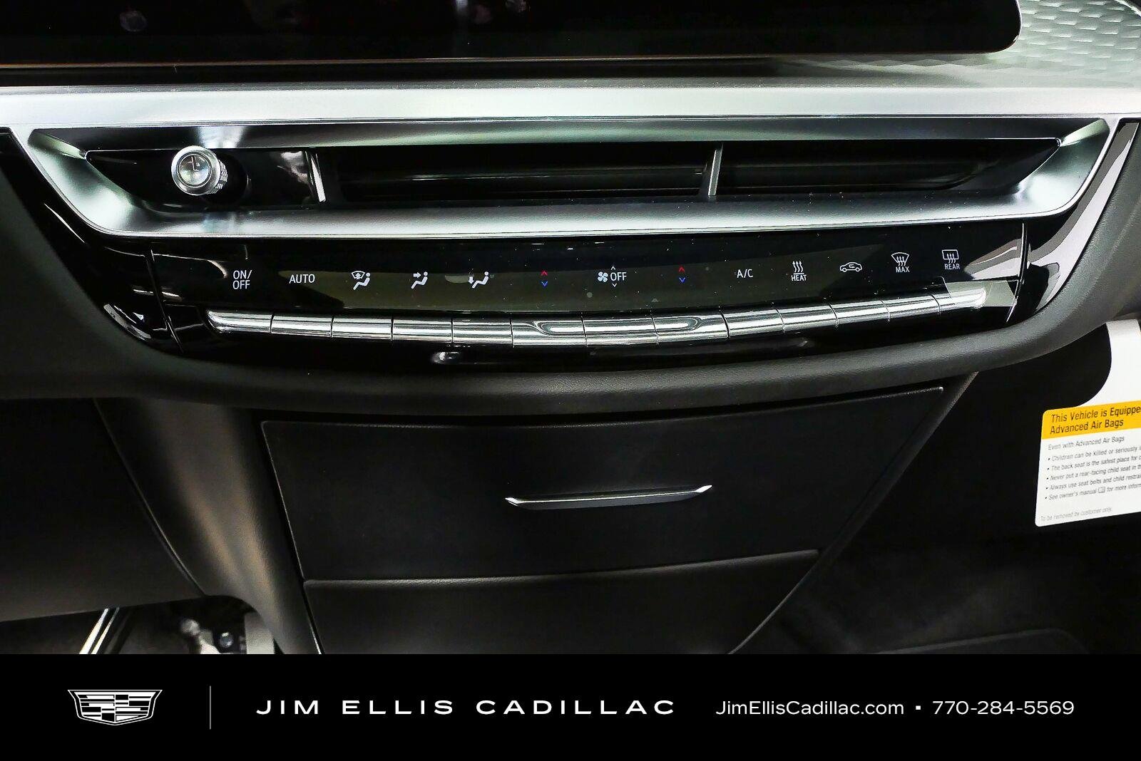 New 2027 Vibrant White Tricoat Cadillac Sport image 16