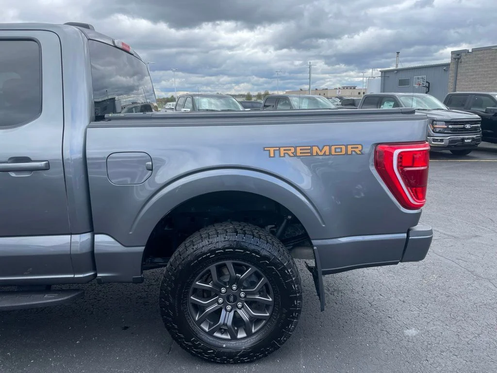 Used 2023 Gray Metallic Ford Tremor image 39