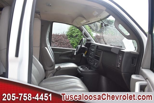 2023 Chevrolet Express Cargo Work Van - Photo 15