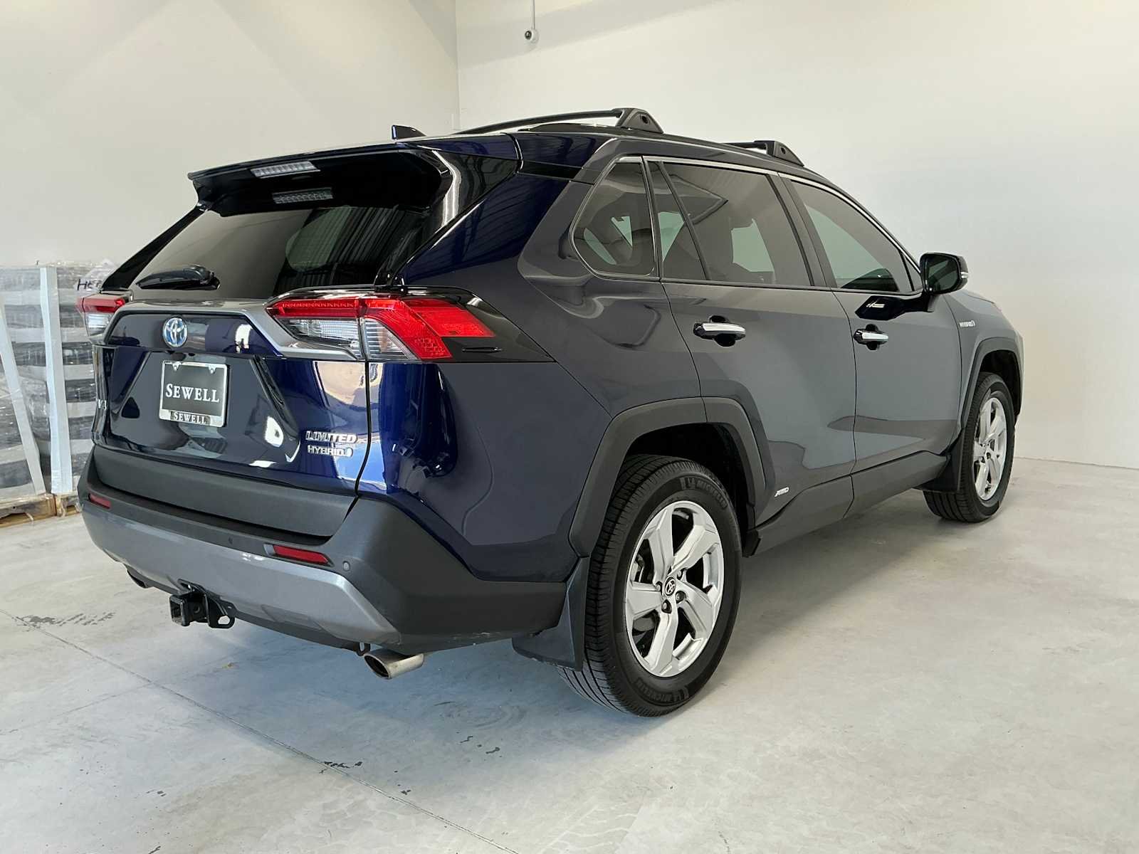 Used 2021 Blueprint Toyota Hybrid Limited image 4
