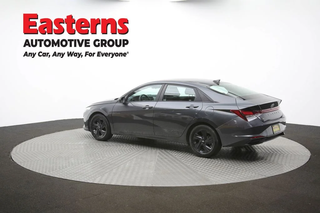 Used 2021 Gray Hyundai SEL image 62