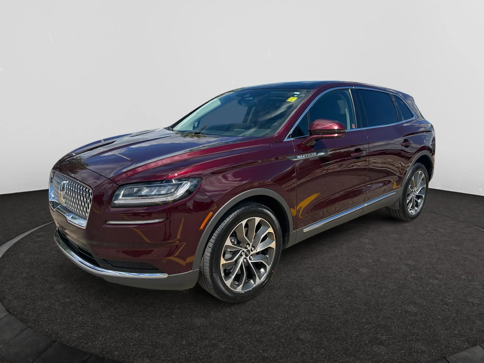 Used 2021 PURPLE Lincoln RESERVE AWD image 1