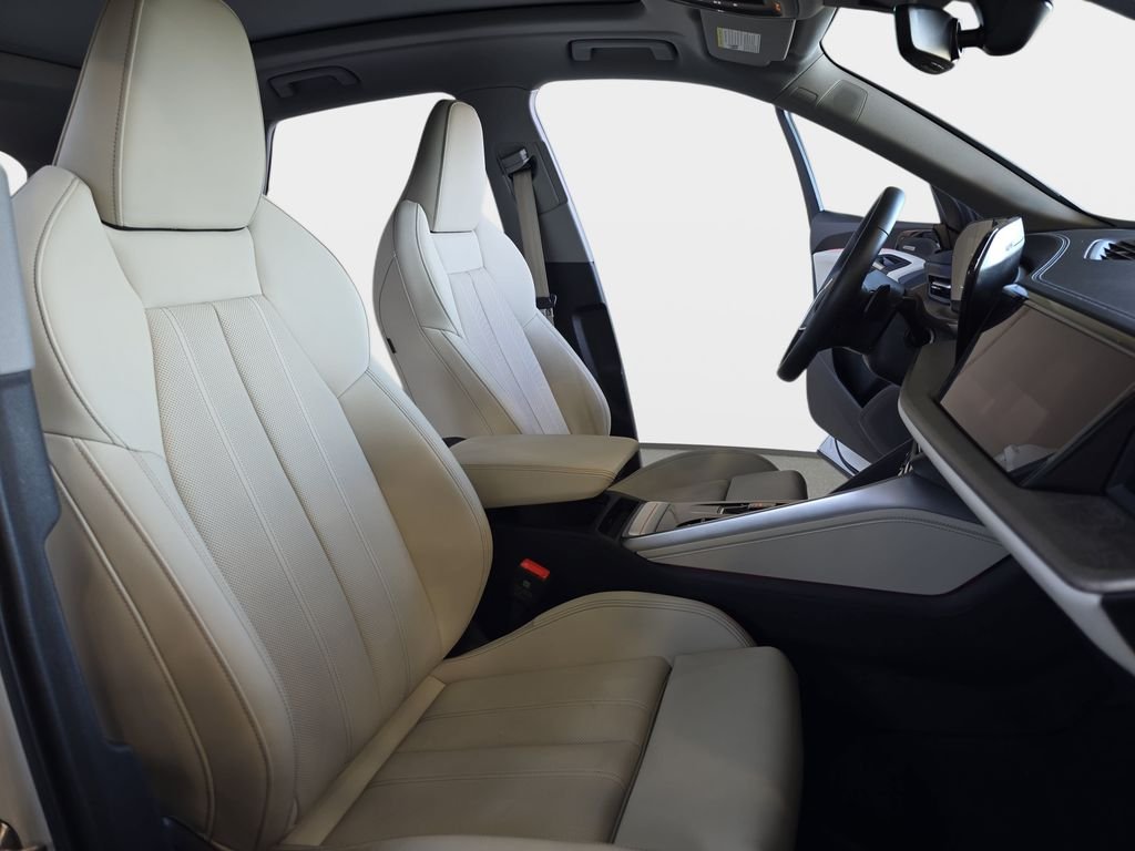 Used 2025 White Audi 2.0T Prestige image 12
