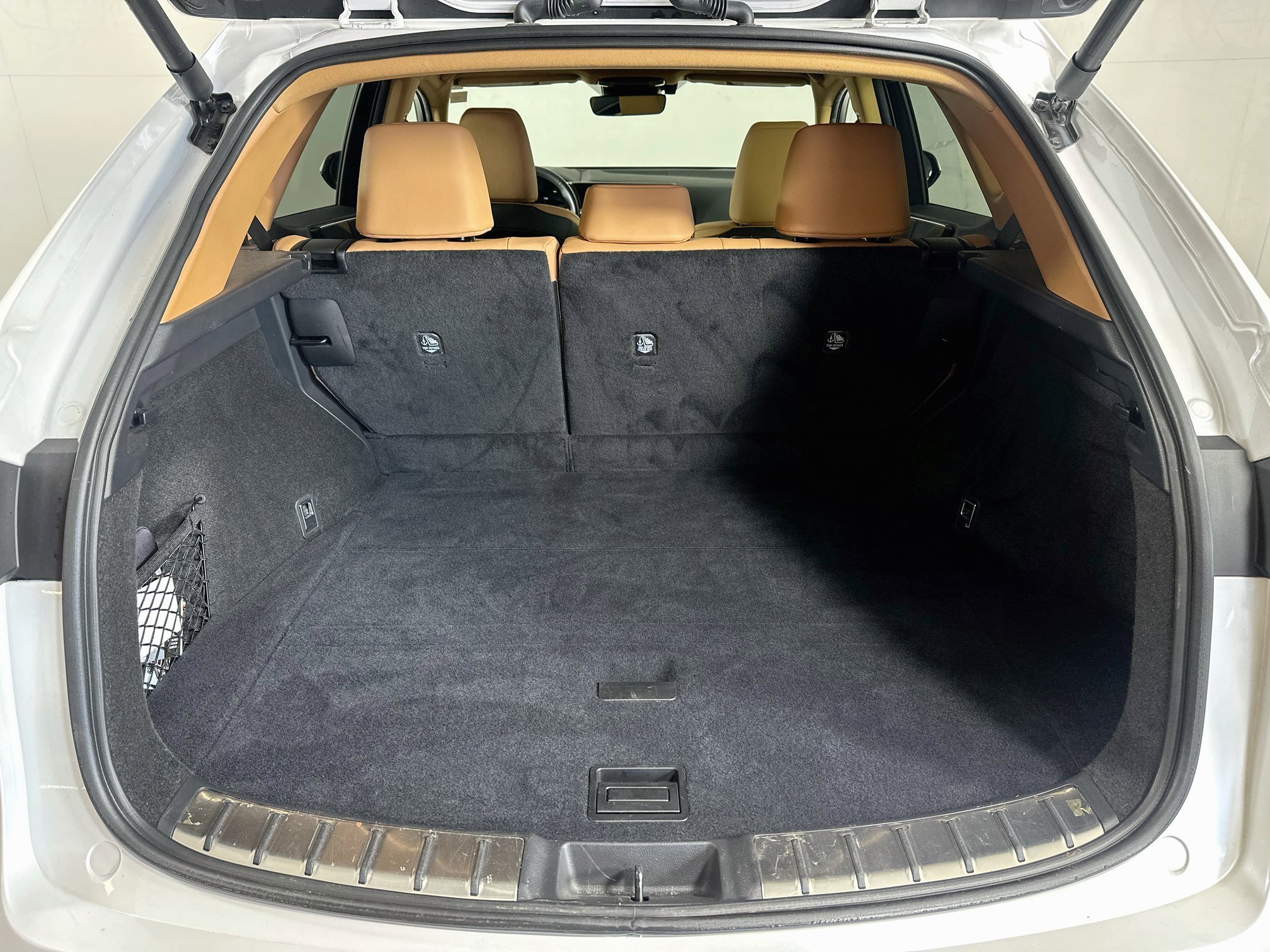 Certified Used 2024 White Pearl Lexus 350h image 24