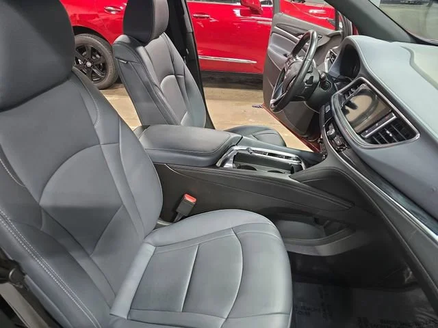 2023 Buick Enclave Essence - Photo 14