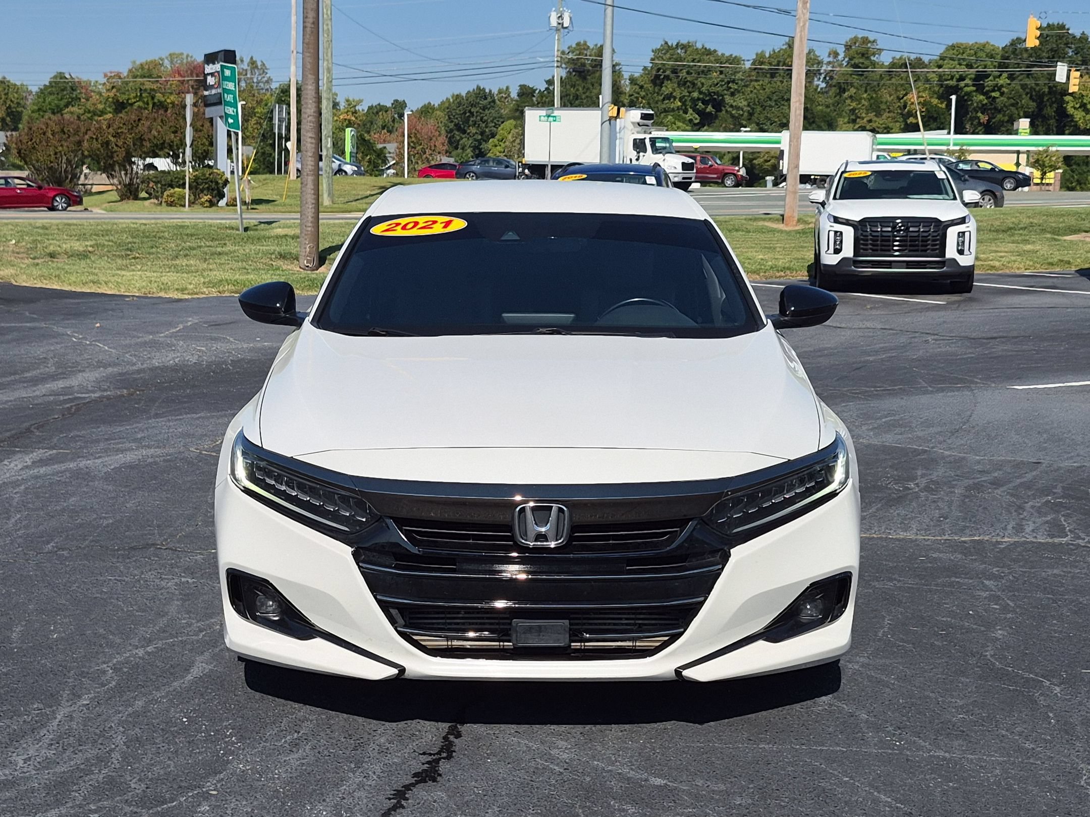 Used 2021 Platinum White Honda Sport image 8