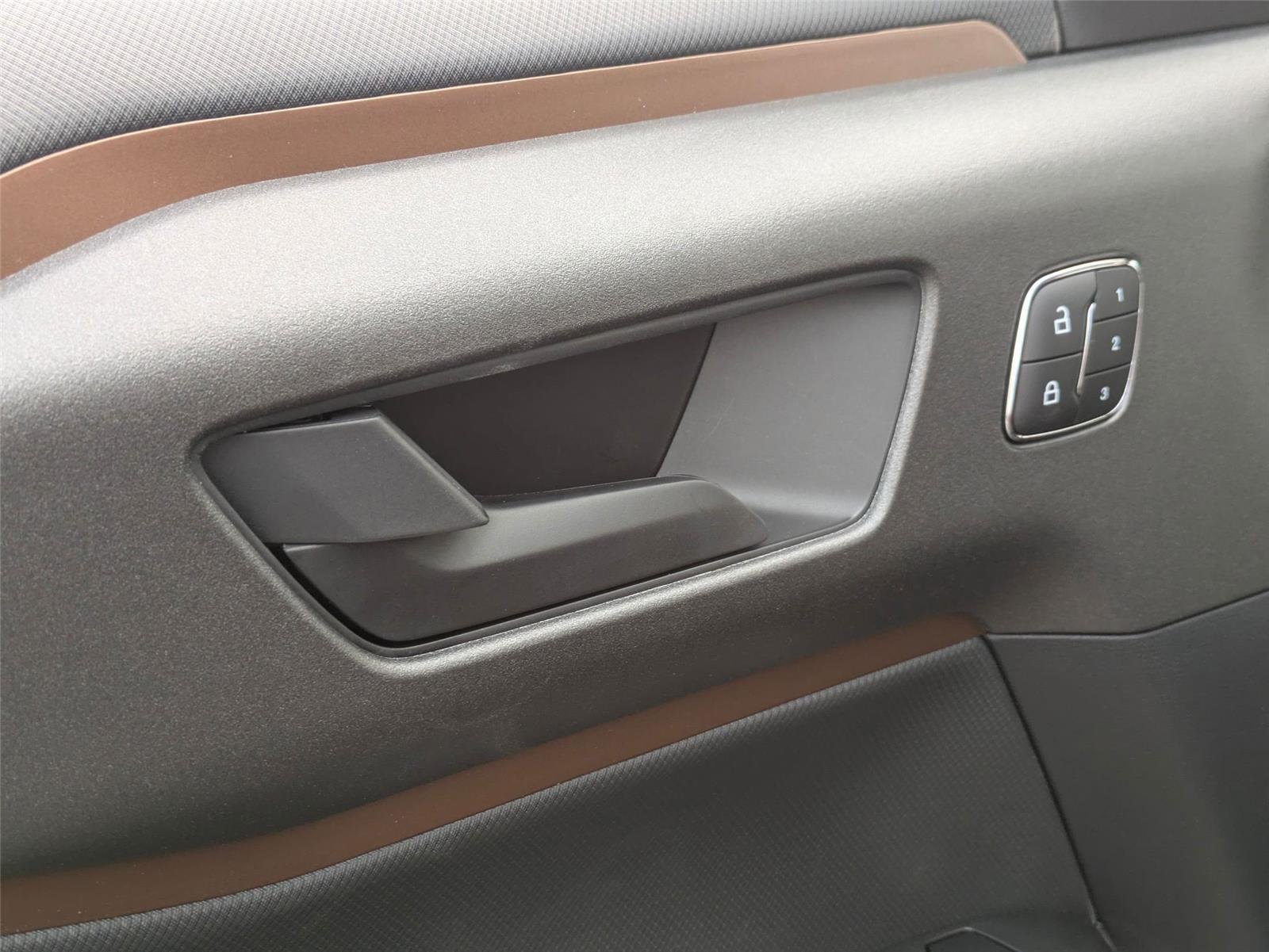 New 2025 Ruby Red Metallic Tinted Clearcoat Ford Outer Banks® image 13