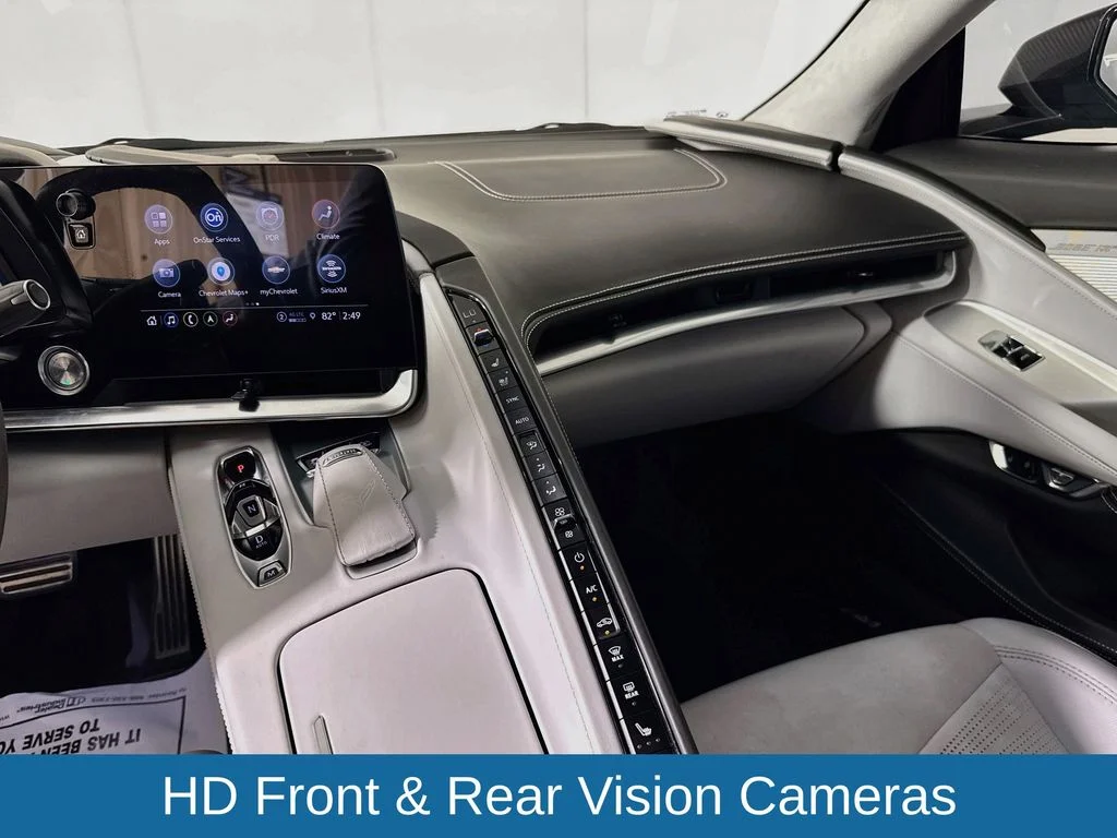 Used 2023 White Chevrolet Stingray image 30