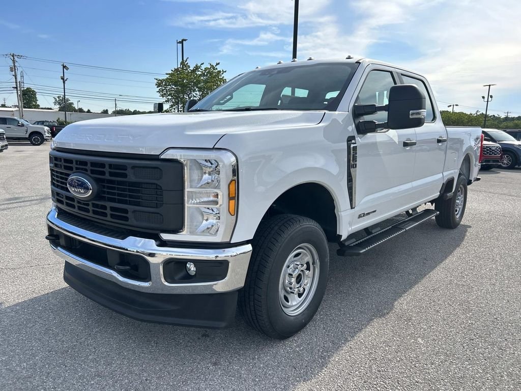 New 2026 Oxford White Ford F-250® XL image 8