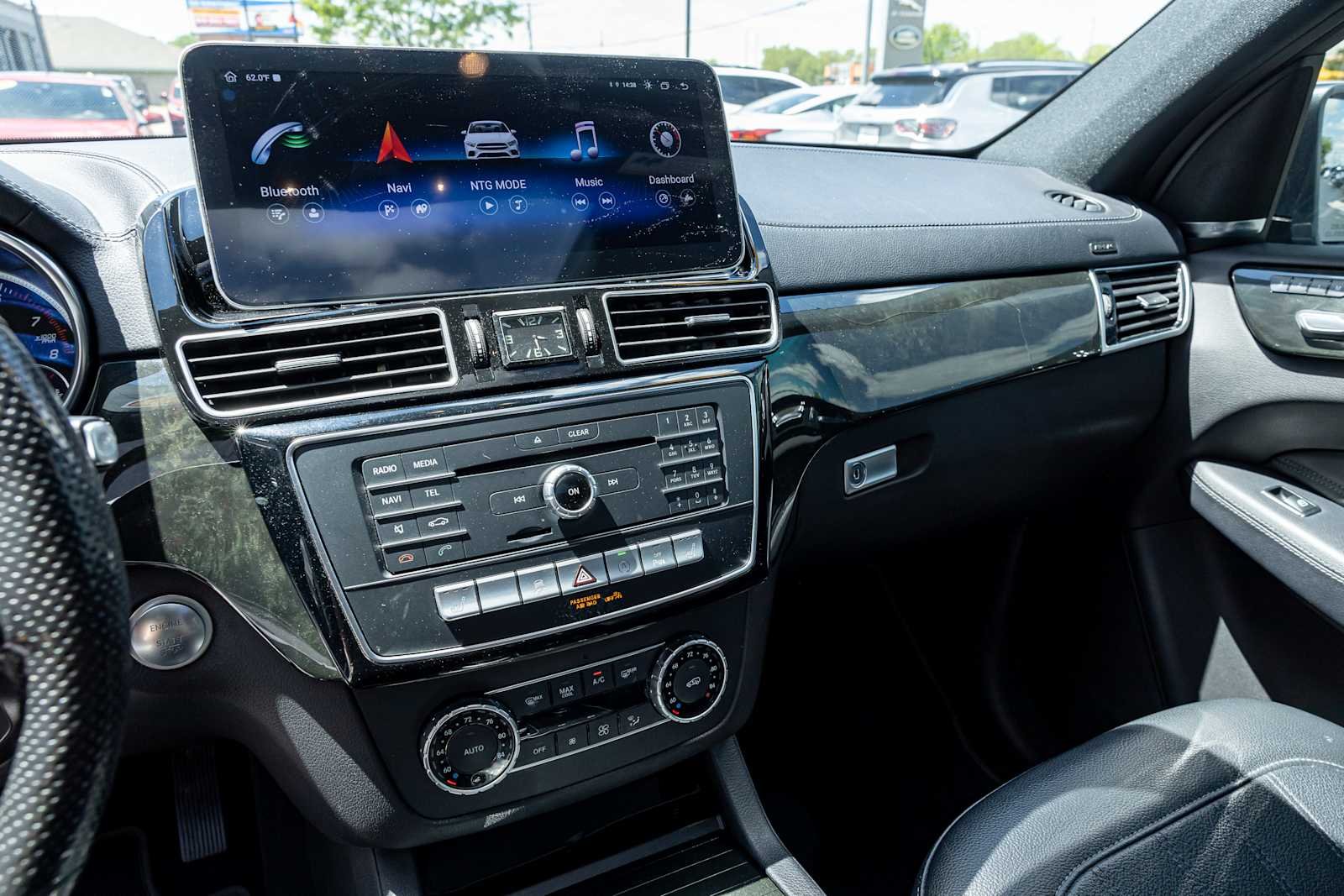 Used 2019 Selenite Grey Metallic Mercedes-Benz GLS 450 image 18