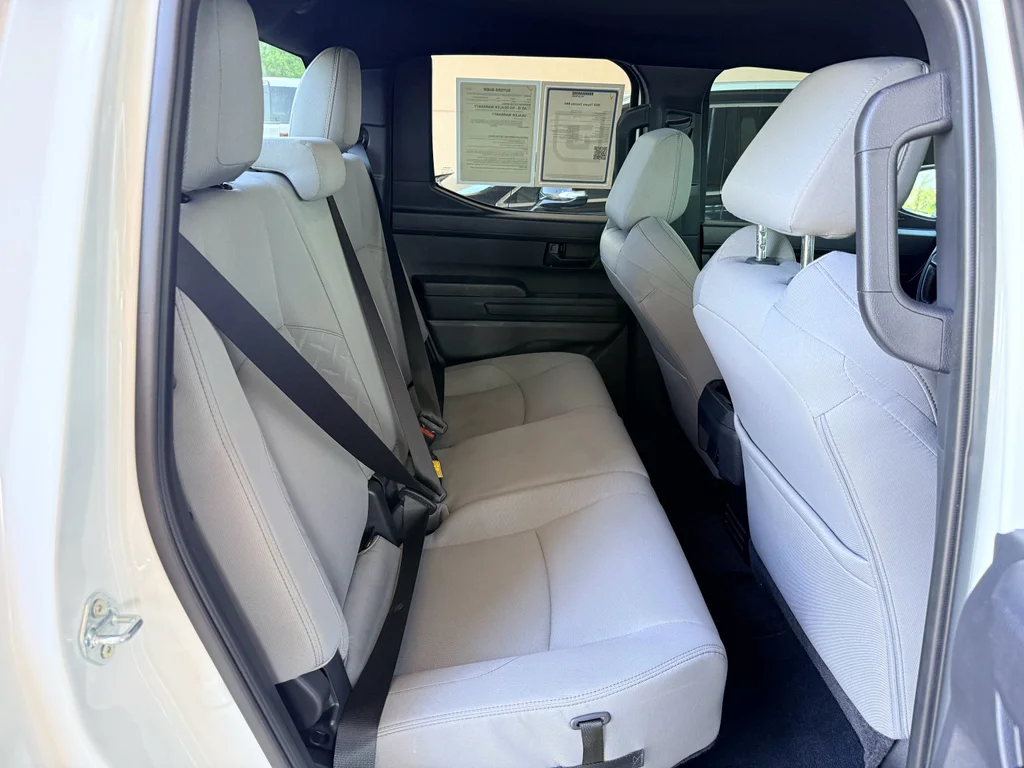 Used 2025 Ice Cap Toyota SR5 image 25