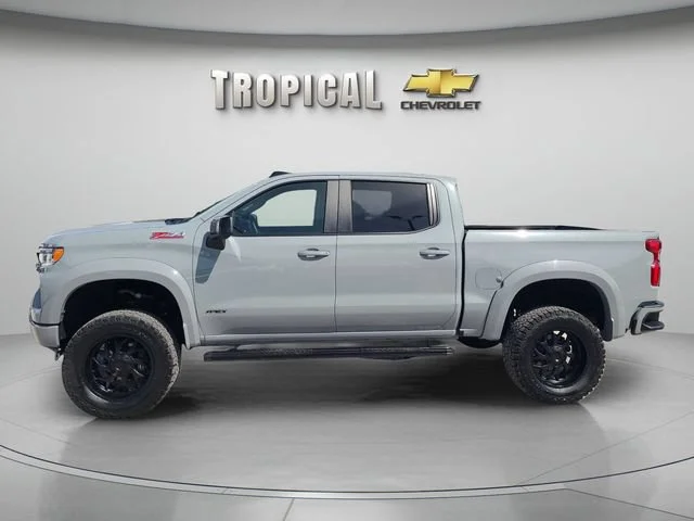 Used 2025 Slate Gray Metallic Chevrolet RST image 2