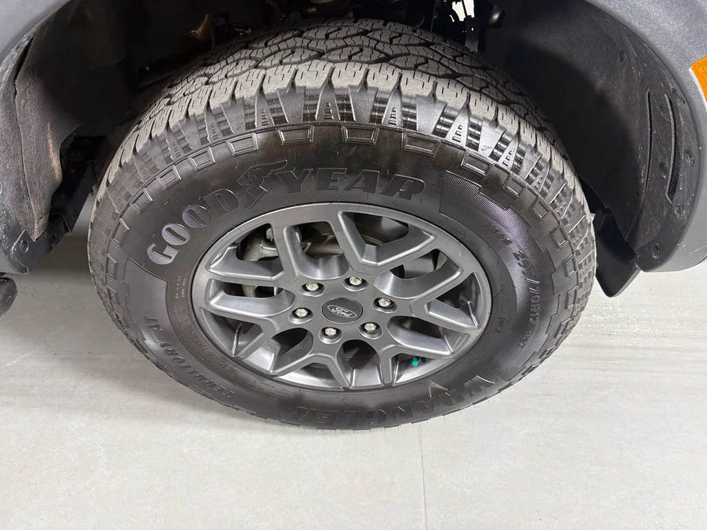 Used 2025 Gray Ford XLT image 11