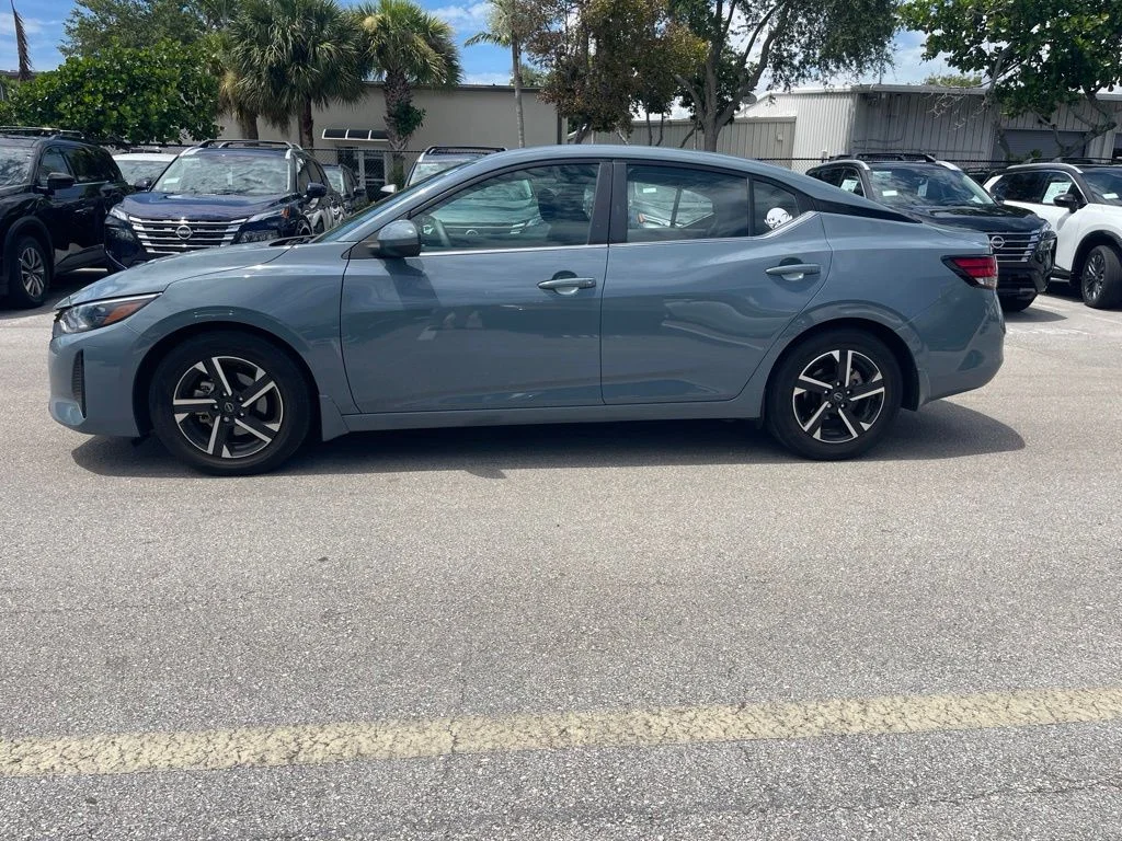 Used 2024 Gray Nissan SV image 2