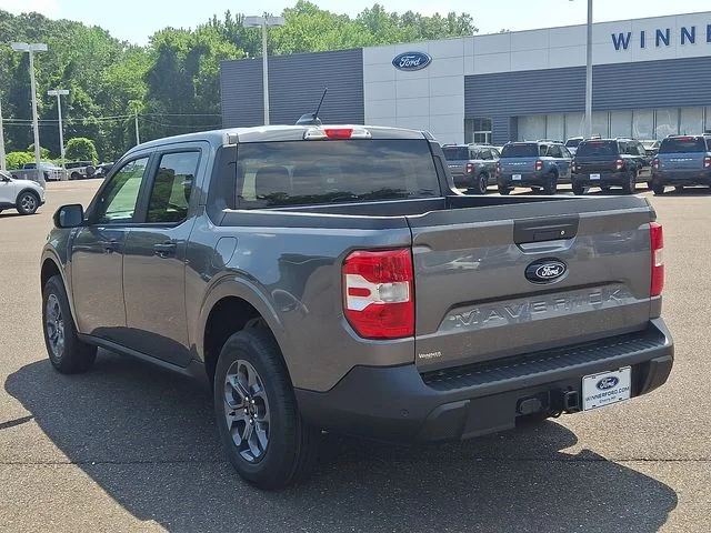 New 2026 Carbonized Gray Metallic Ford XLT image 3