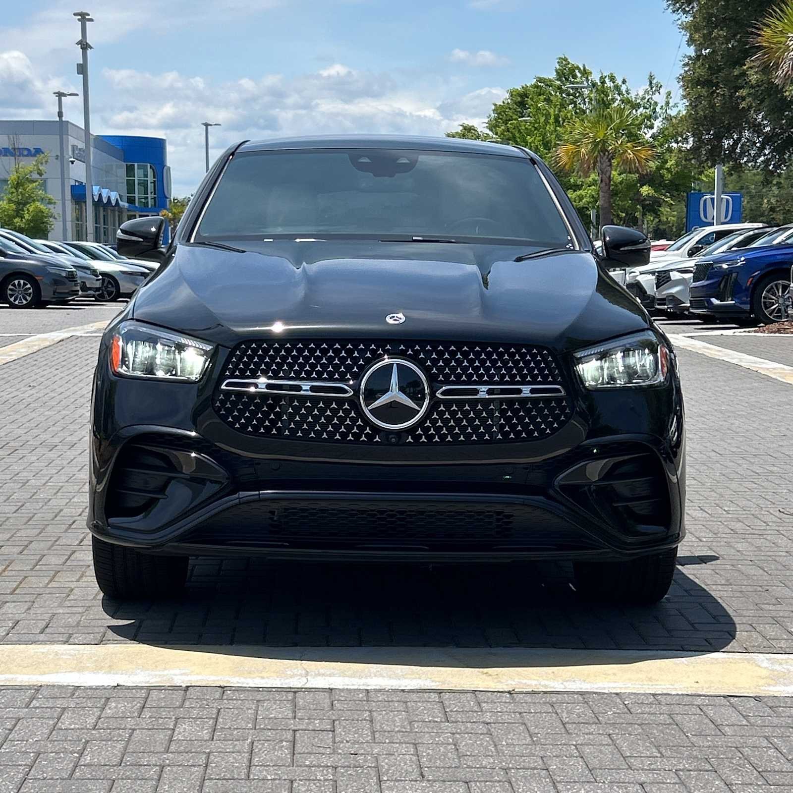Certified Used 2025 Obsidian Black Metallic Mercedes-Benz GLE 450 image 5