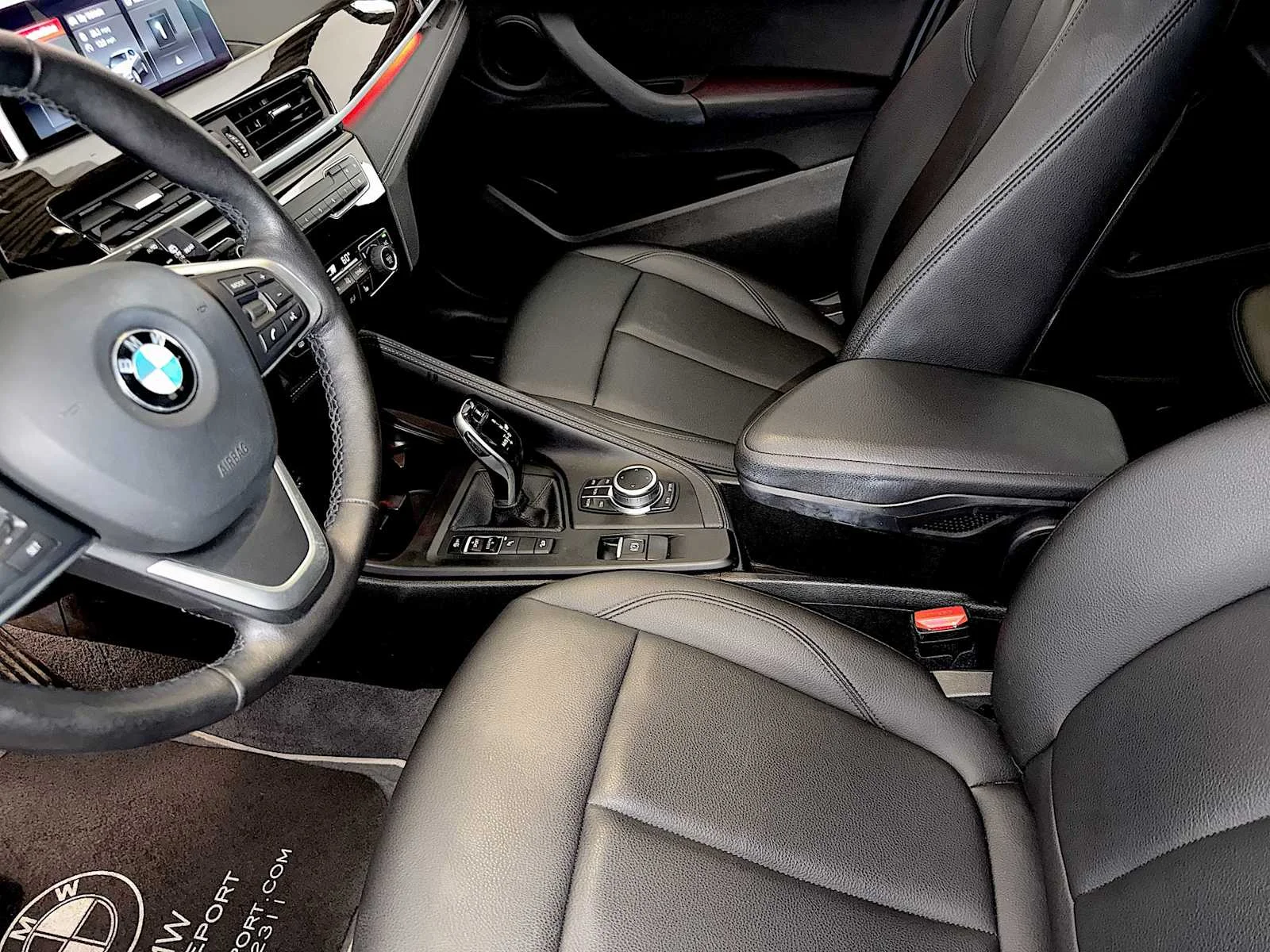 2021 BMW X1 28i - Photo 19