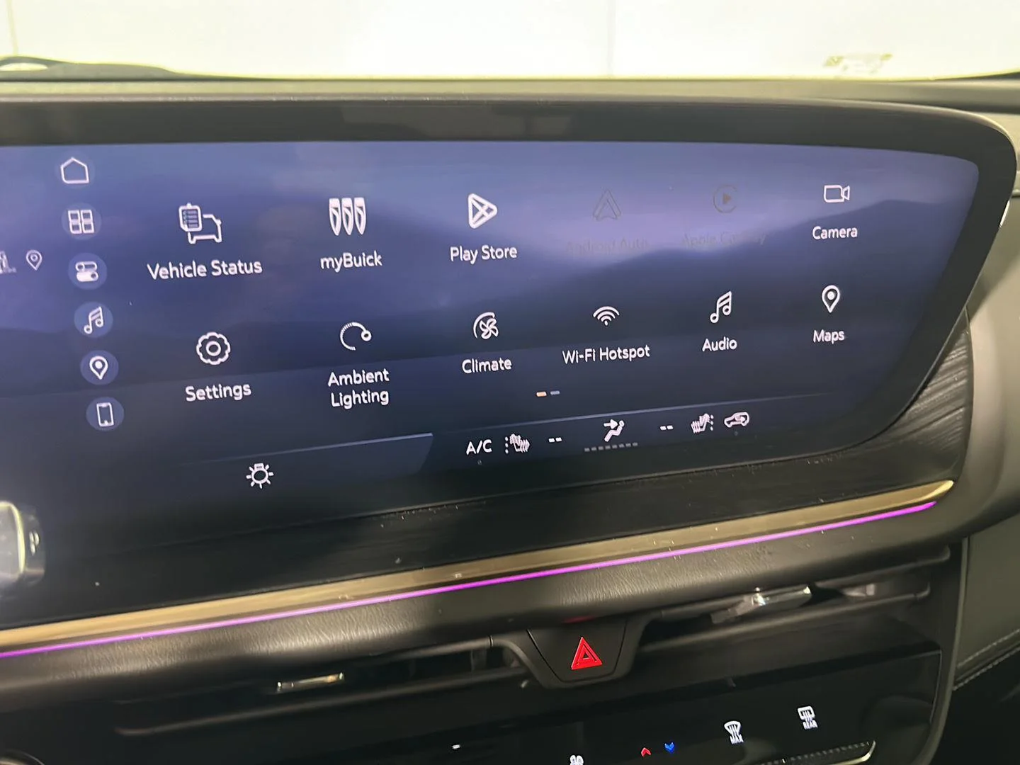 Used 2024 Cinnabar Metallic Buick Avenir image 19