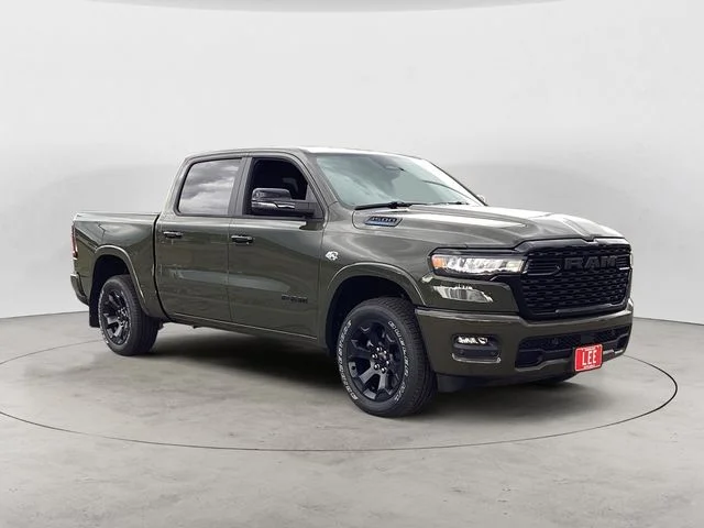 New 2026 Tank Ram BIG HORN CREW CAB 4X4 5