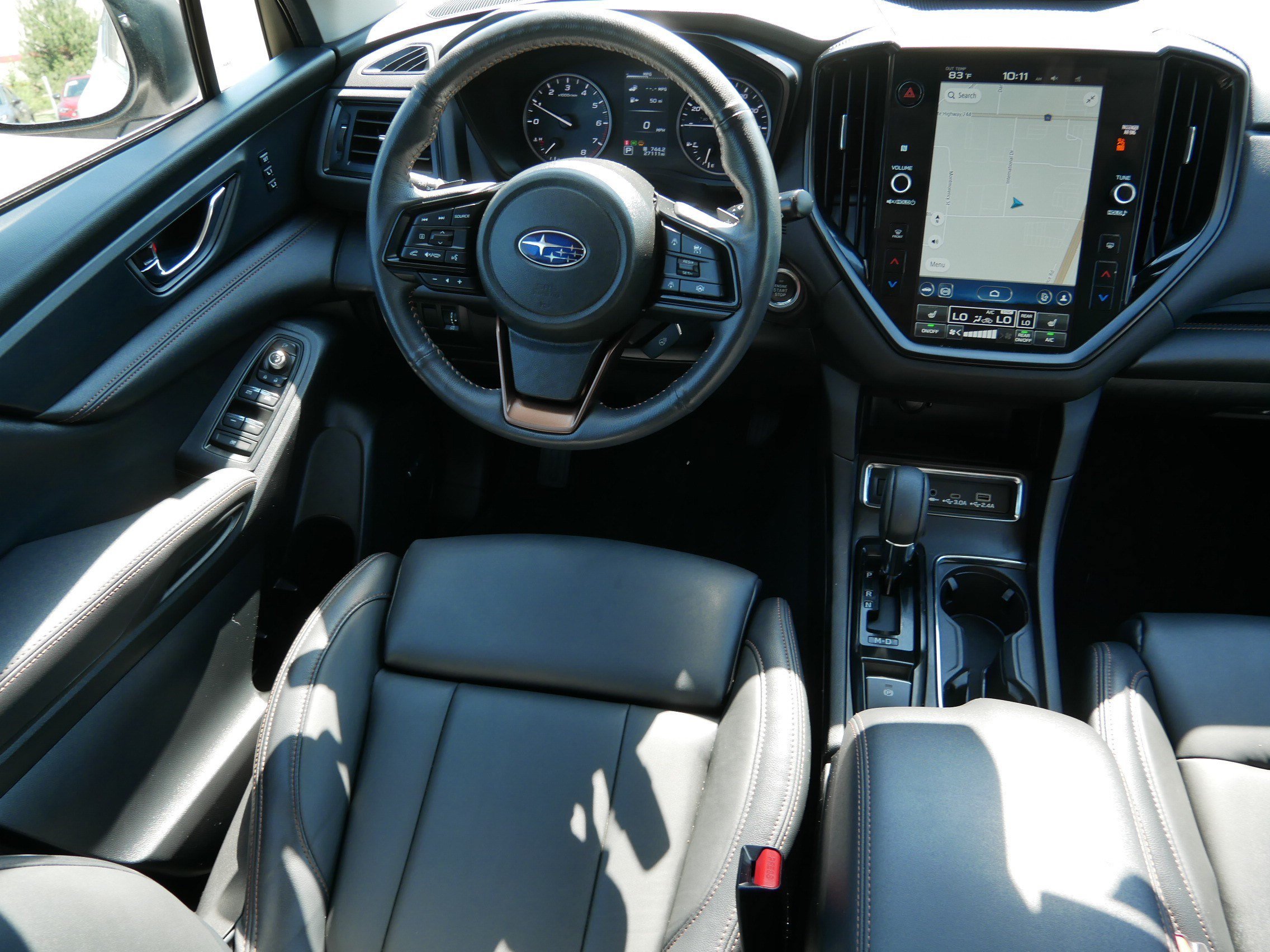 Used 2025 Crystal White Pearl Subaru Limited Bronze Edition image 9