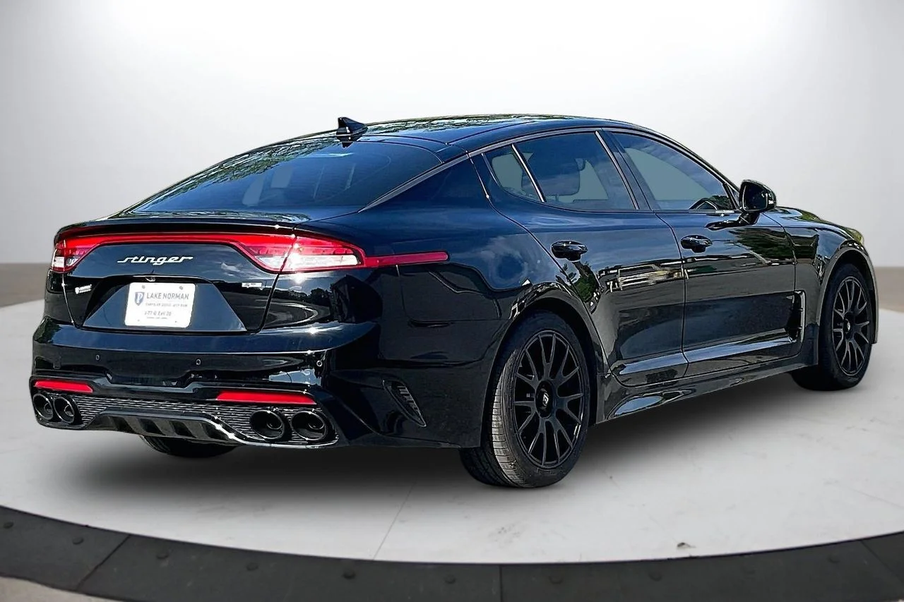 Used 2023 Black Kia GT-Line image 8