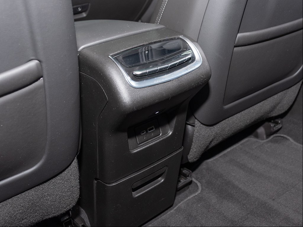 Used 2020 Shadow Metallic Cadillac Premium Luxury image 20