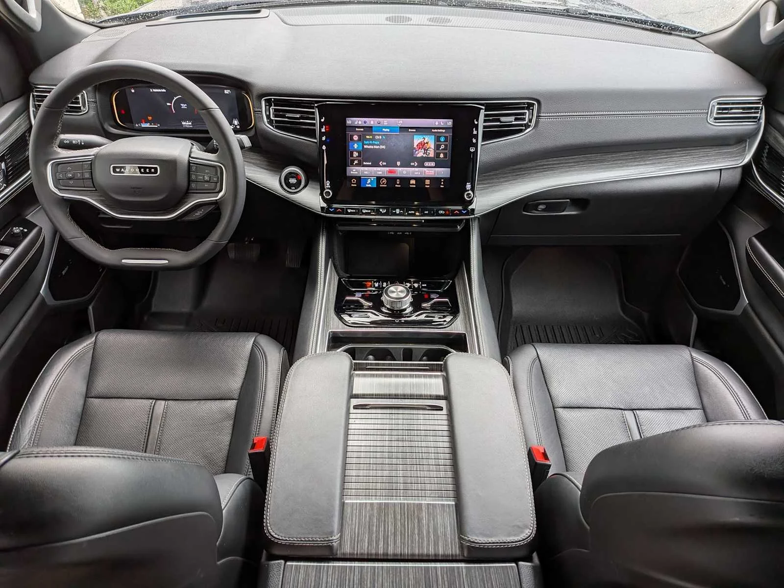 Used 2024  Jeep Series III image 25