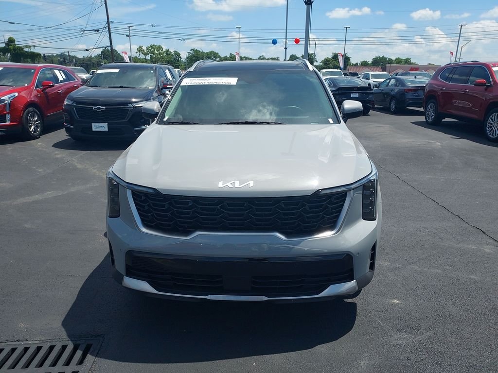 Used 2025 Gray Kia S image 8