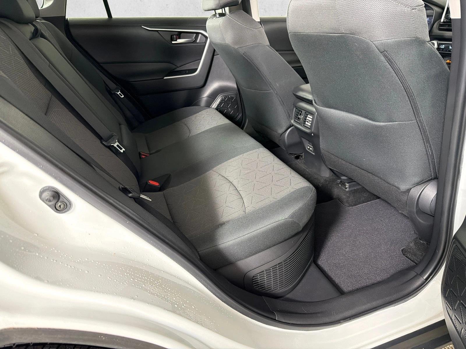 Certified Used 2024 Ice Cap Toyota Hybrid XLE image 16
