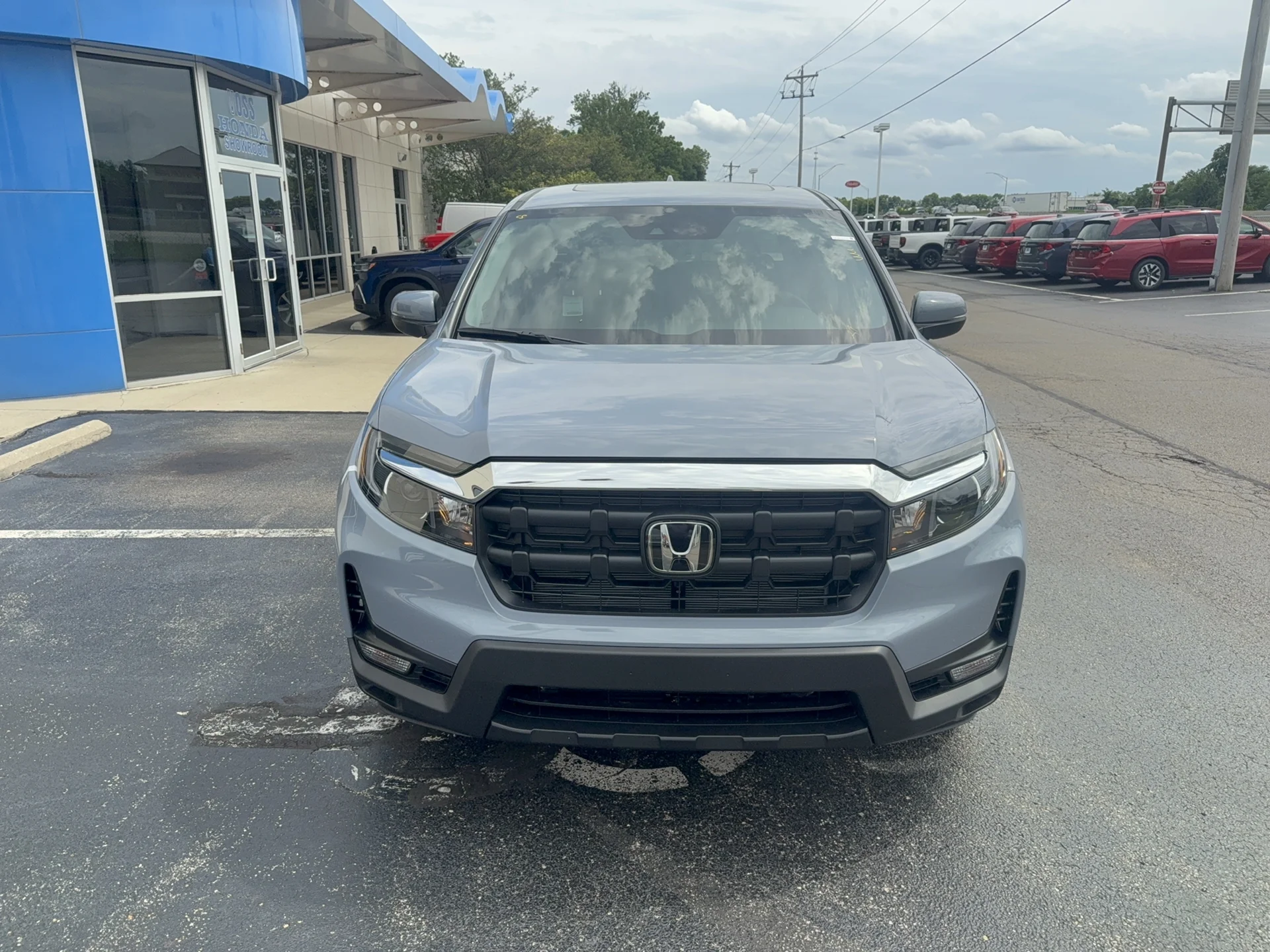 New 2026 Sonic Gray Pearl Honda RTL image 2