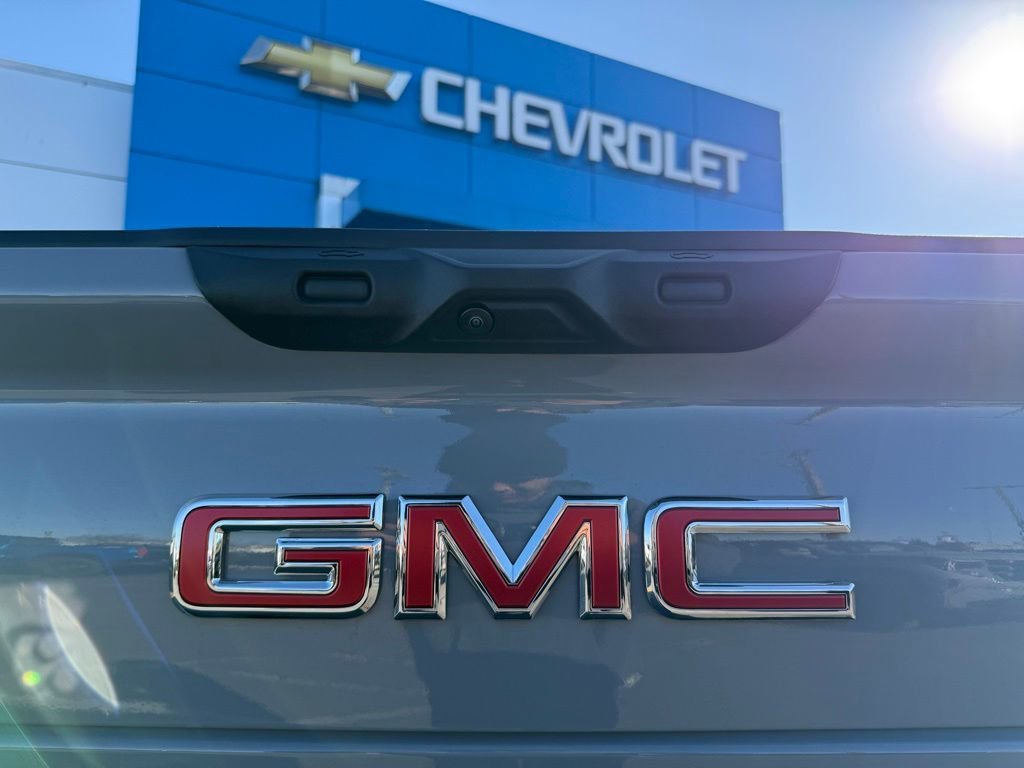 2026 GMC Sierra EV Elevation - Photo 10