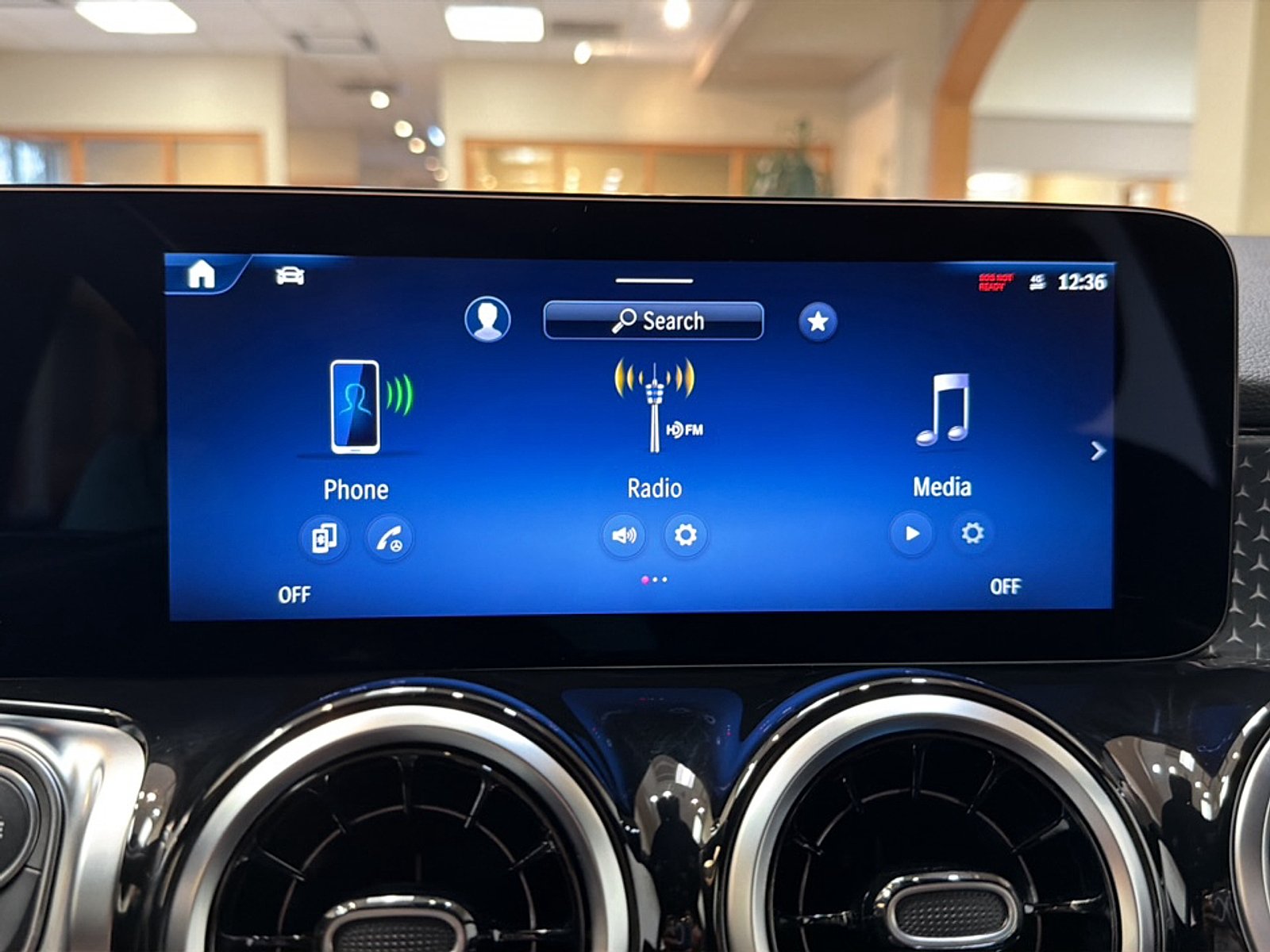 Used 2026 Cirrus Silver Metallic Mercedes-Benz  image 20