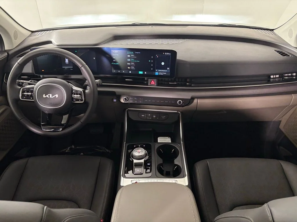 New 2026 Ceramic Silver Kia EX image 33