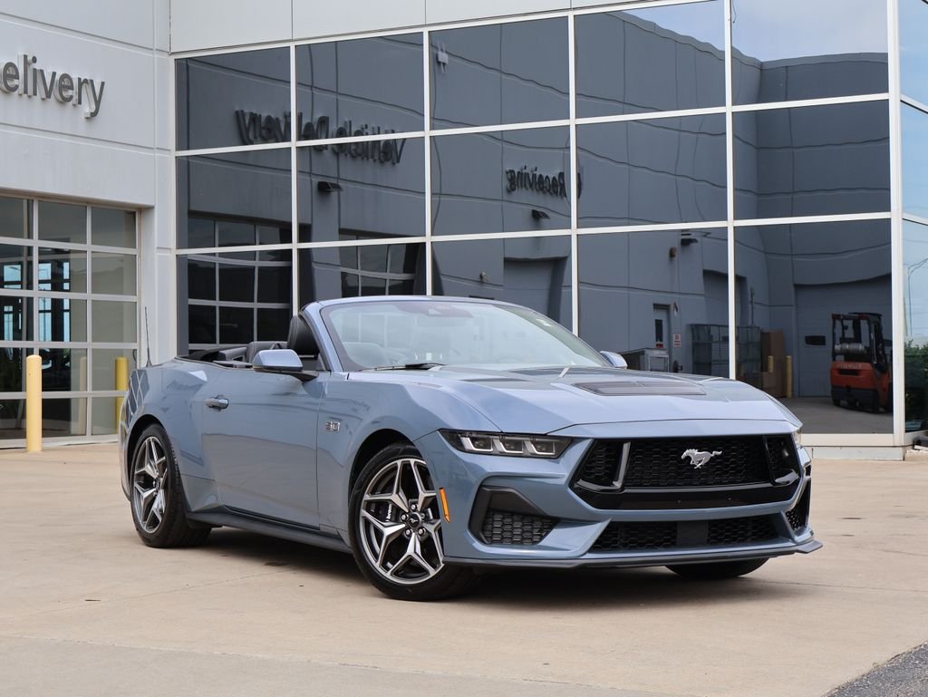 2024 Ford Mustang GT Premium Convertible's photo