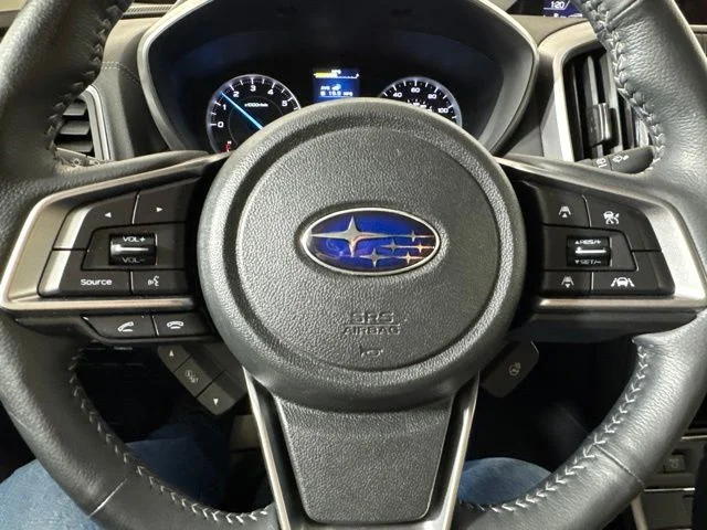 Used 2019 Crystal White Pearl Subaru Limited image 17