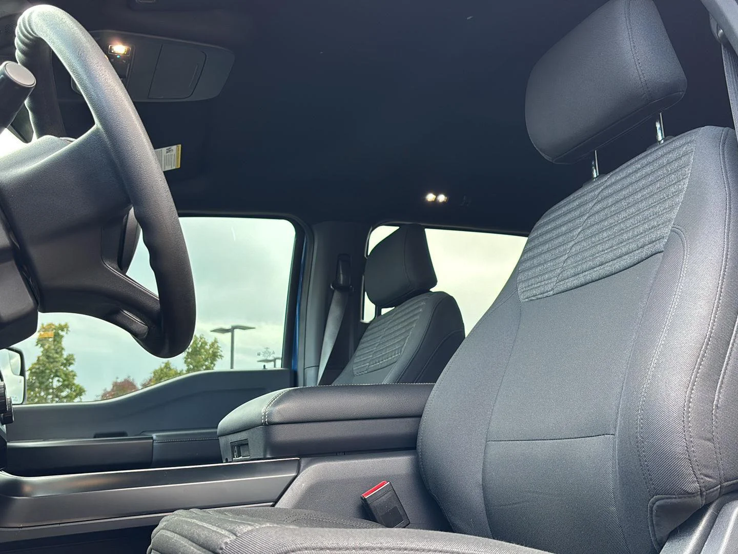 Certified Used 2022 Atlas Blue Ford XL image 11