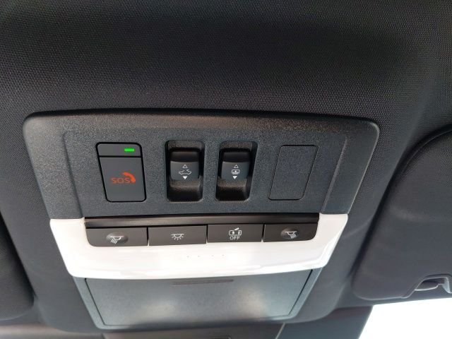 New 2026 Boulder Gray Pearl / Super Black Two-tone Nissan Rock Creek® image 22