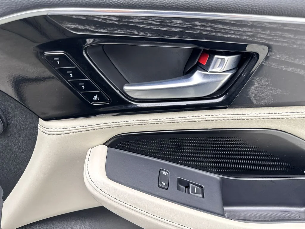 Used 2025  Acura Type S w/Advance Package image 54