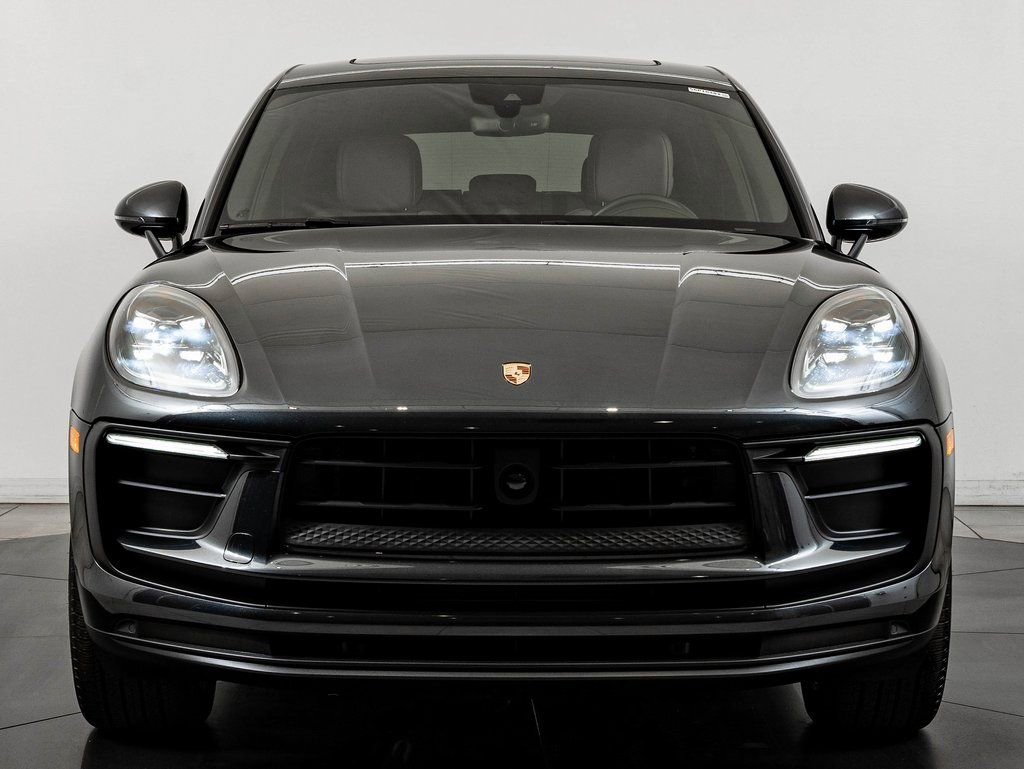 Used 2025 Volcano Grey Metallic Porsche  image 11