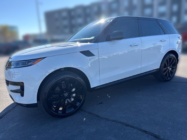 2025 Land Rover Range Rover Sport
